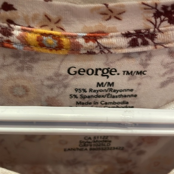 Frill shoulder floral tank top - Picture 3 of 7